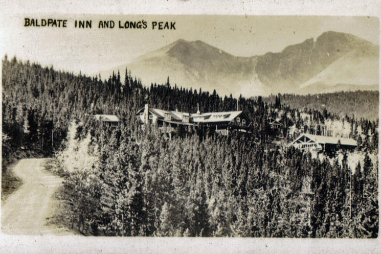 Longs Peak and The Baldpate Inn circa 1925